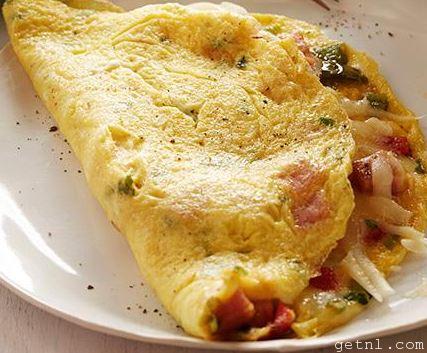 Cooking Pacific Style Omelet