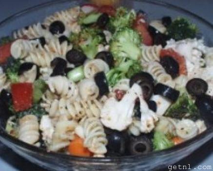 Cooking Easy Macaroni Salad