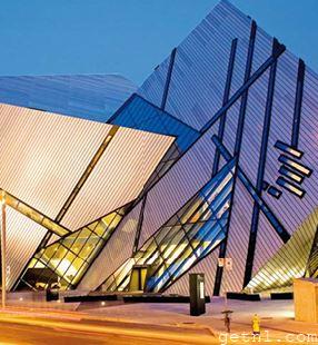 Exterior of the Michael Lee-Chin Crystal building at the Royal Ontario Museum, Toronto, Canada