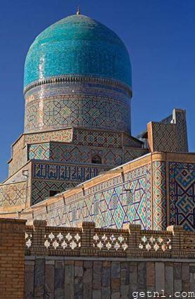 The splendid dome of the mosque at Tilla Kari Madrasah, Uzbekistan