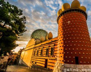 Tourism Dalí Theatre-Museum, Figueres, Spain